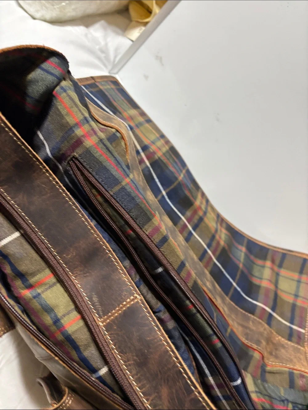 Men's Vintage Brown Leather computer/Briefcase Messenger Bag - NWOT